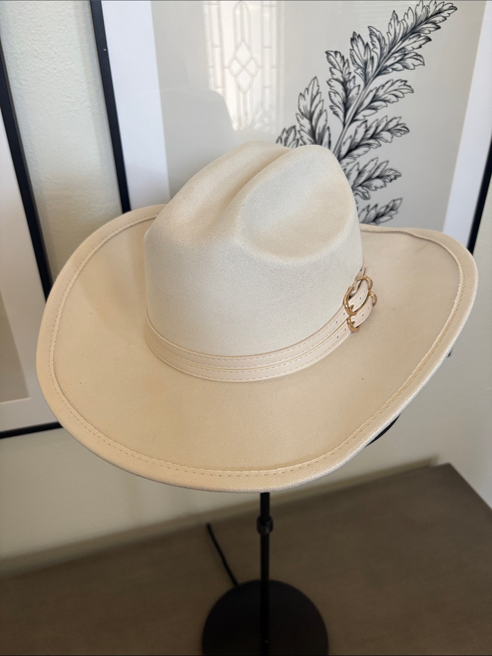 Women's Cream Wide-Brim Fedora Hat with Buckle Trim